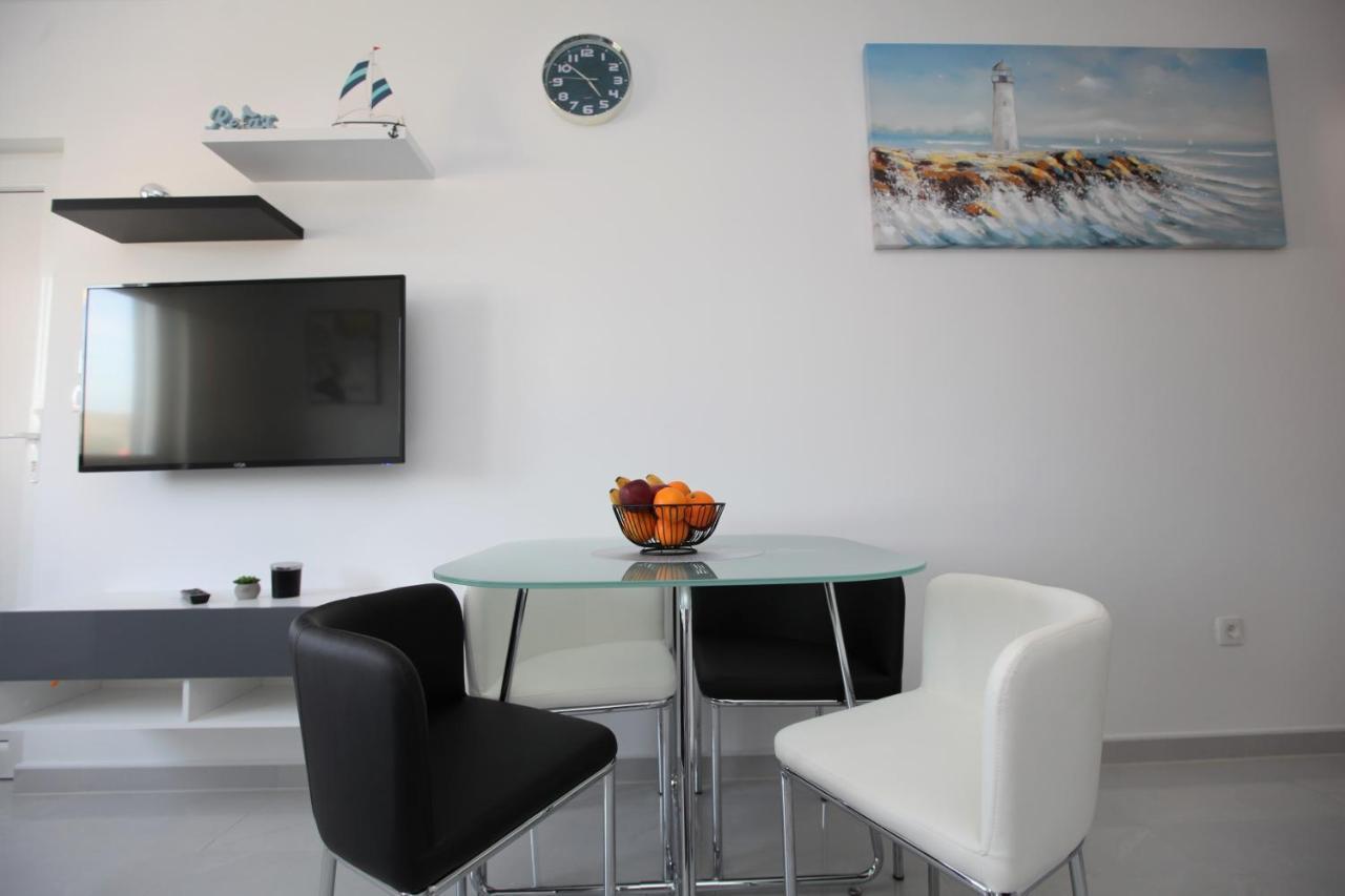 Apartmani Ive Трогир Екстериор снимка